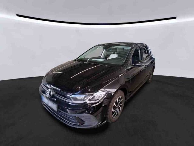 Polo 1.0 TSI DSG LIFE NAVI PDC LED SITZHZG DAB+