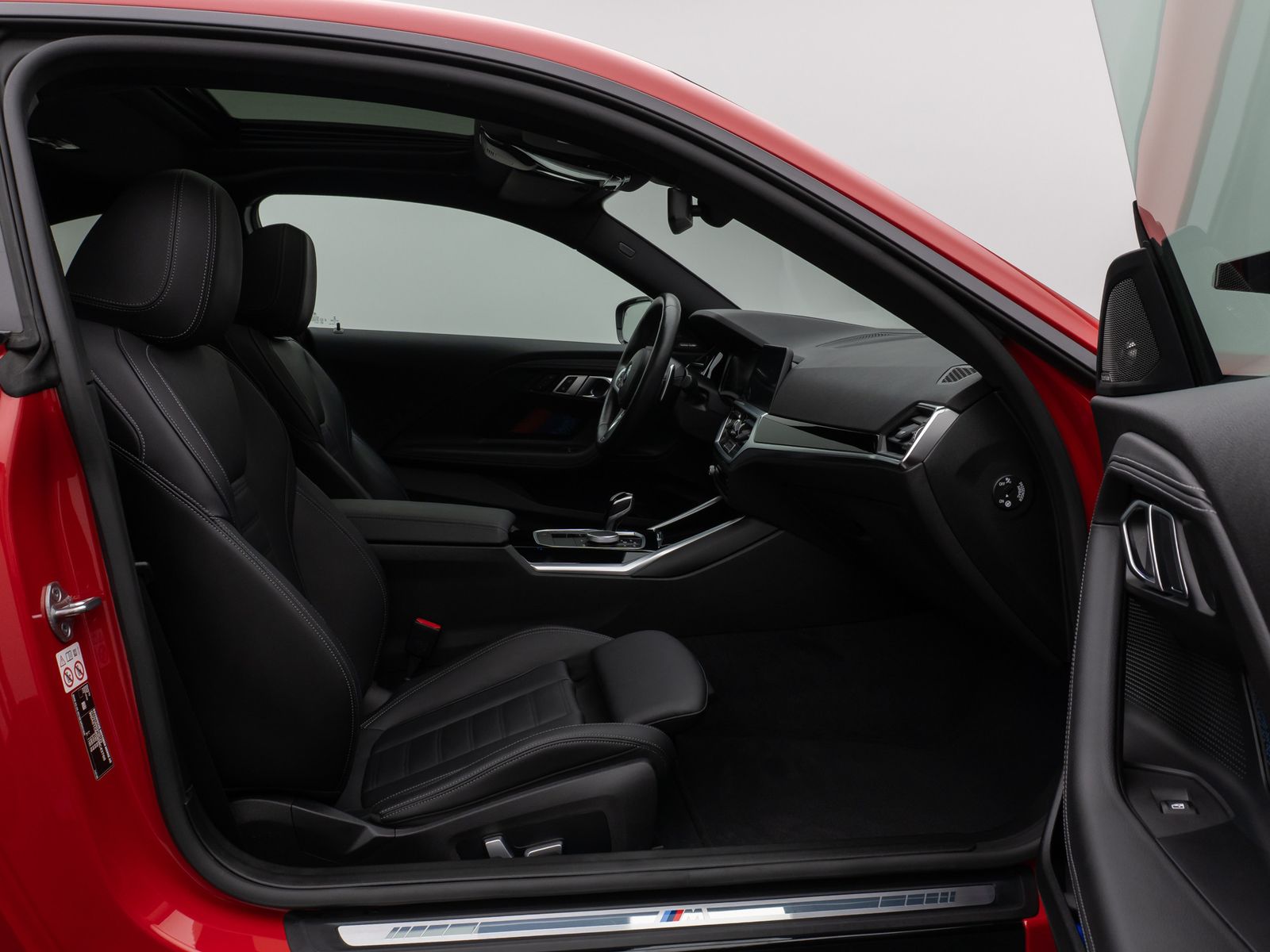 Fahrzeugabbildung BMW M240i xD Coupé Glasdach Kamera HUD H/K Stop&Go