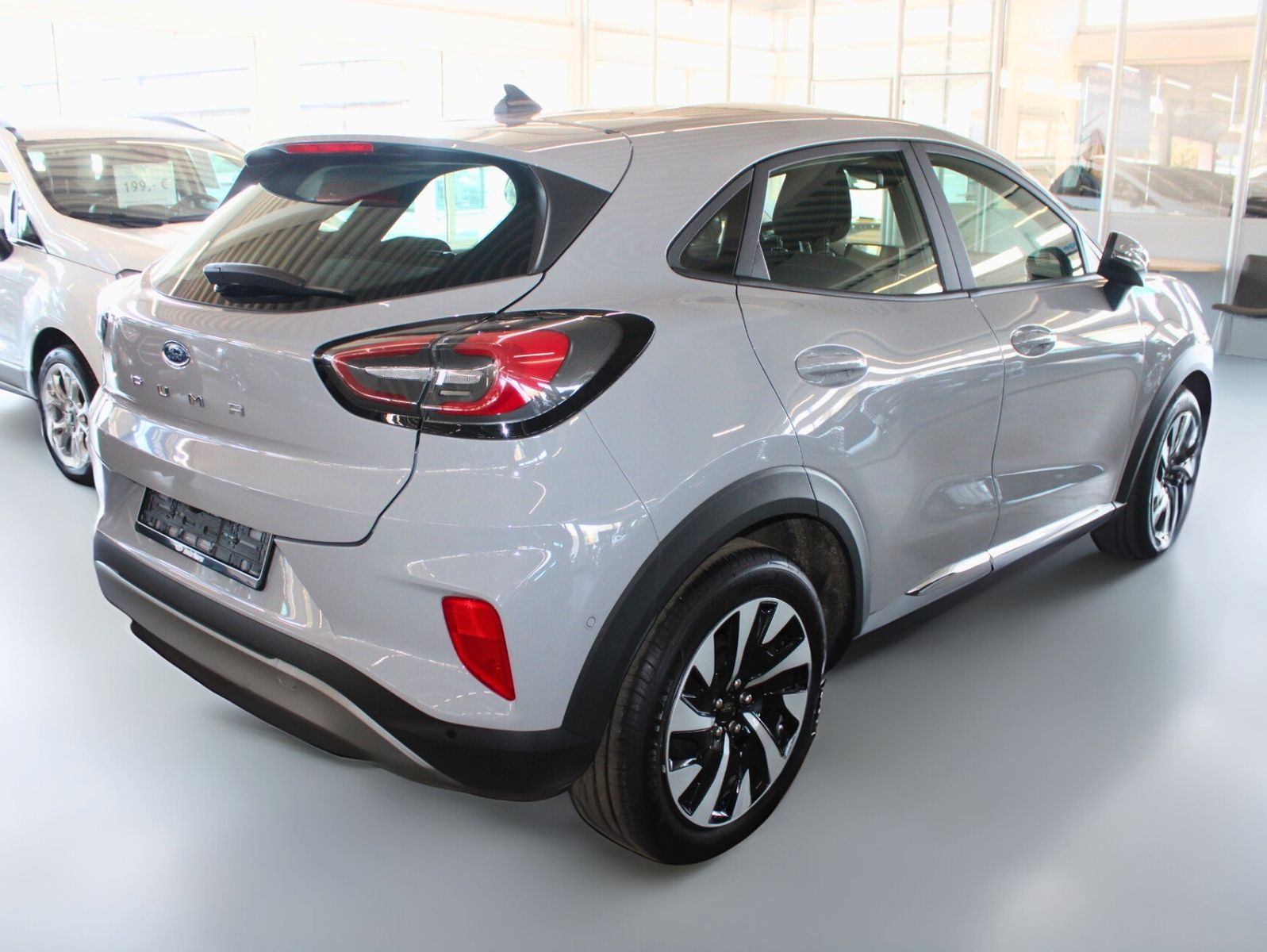 Fahrzeugabbildung Ford Puma MHEV Titanium AUTOMATIK LED NAVI WinterPak