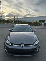 Volkswagen Golf VII 1.5 TSI Highline R-LINE LED TÜV NEU