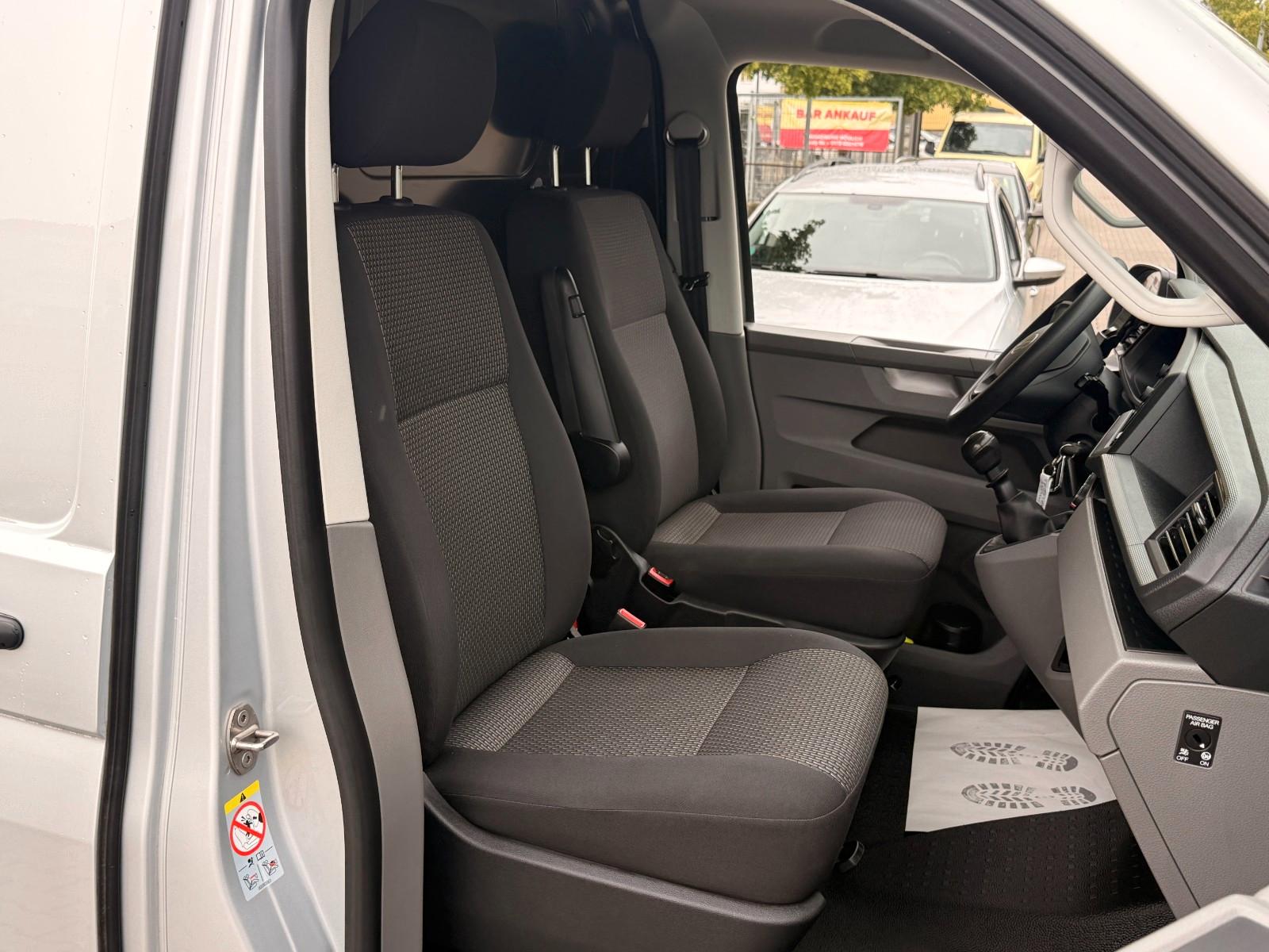 Volkswagen T6.1 2.0 TDI Transporter Kasten FWD*GR.NAVI*PDC*