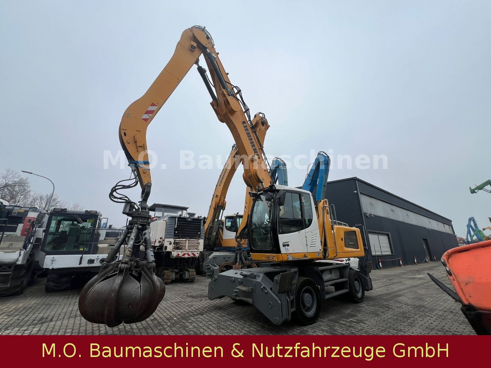 Fahrzeugabbildung Liebherr LH 30 M Litronic  / AC / Polypgreifer /ZSA