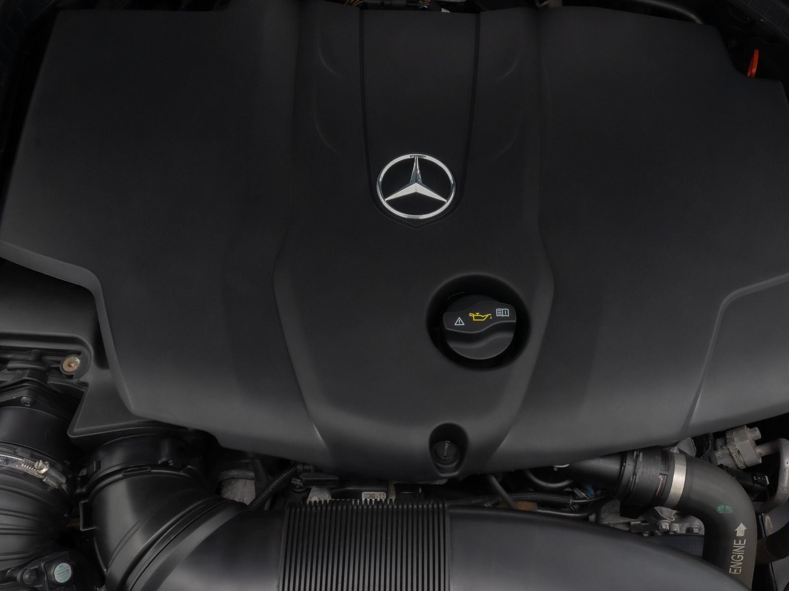 Fahrzeugabbildung Mercedes-Benz C 200 Tempomat LED SoudSys Burmester AHK FahrAs