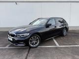 BMW 320d touring Mild Sport Line*Live*Shadow*HARMAN - BMW 320: Kombi, 320d M Sport
