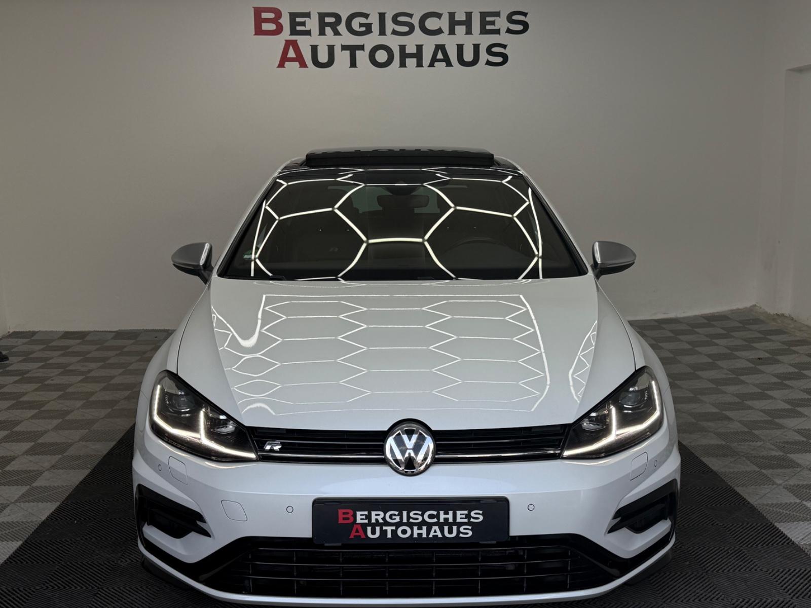 Volkswagen Golf 7R 4M*No-Opf*1.Hand*Pano*Virtual*DCC*ACC*