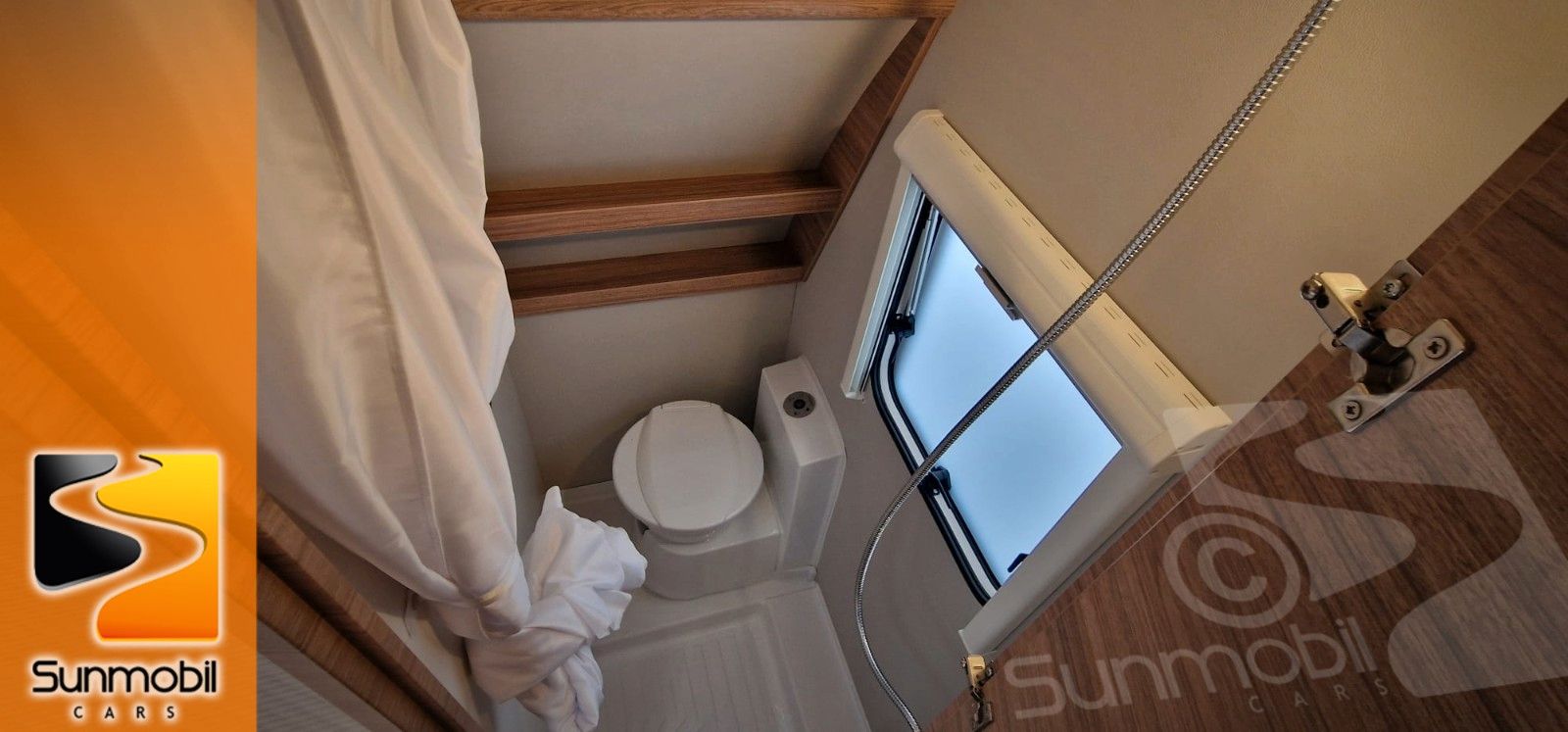 Fahrzeugabbildung Weinsberg CaraOne 450 FU 1.500 kg Steckdosen Plus-Paket