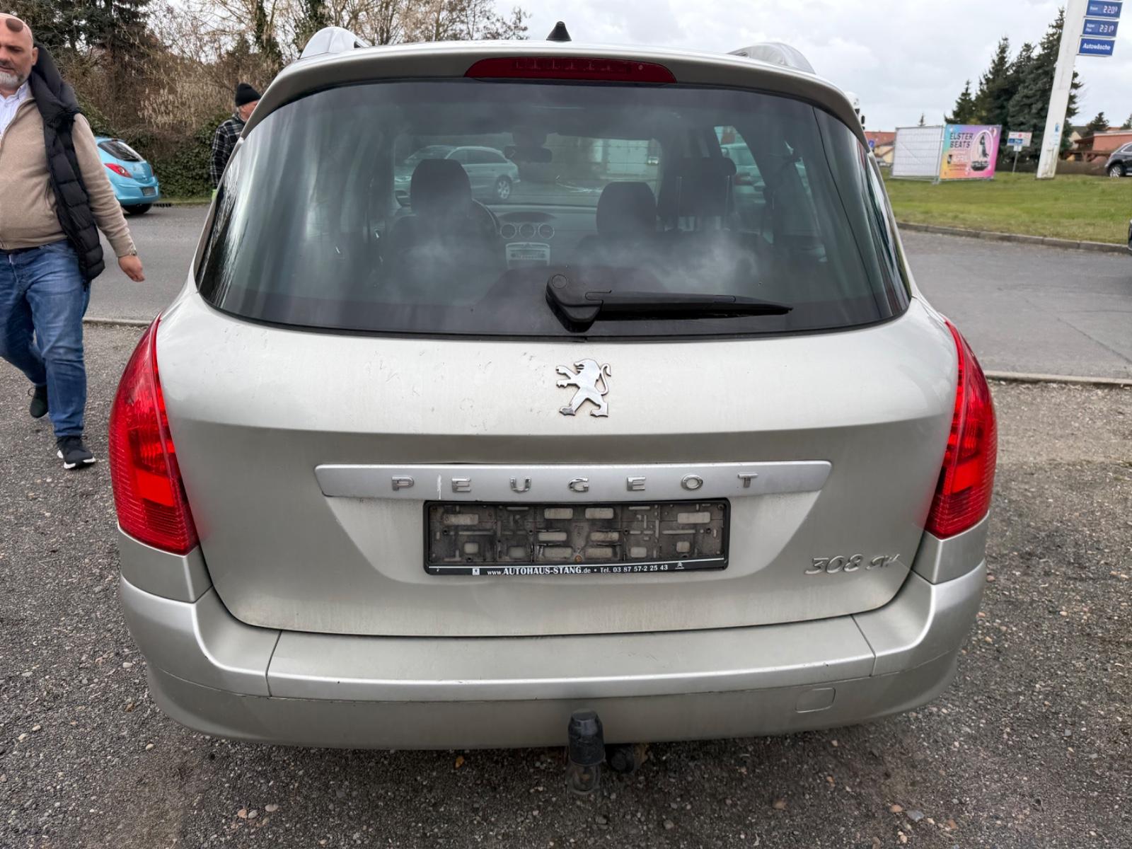 Peugeot 308 2009 — photo 7