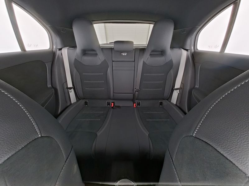 Fahrzeugabbildung Mercedes-Benz A 250 e AMG Special Edition+Night+11kW+Totw+Kam