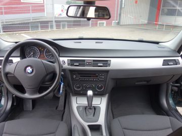 BMW 318 - 12