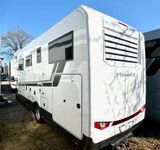 Phoenix MaXi-Alkoven 8300 LX -Festtank WC (2/19)