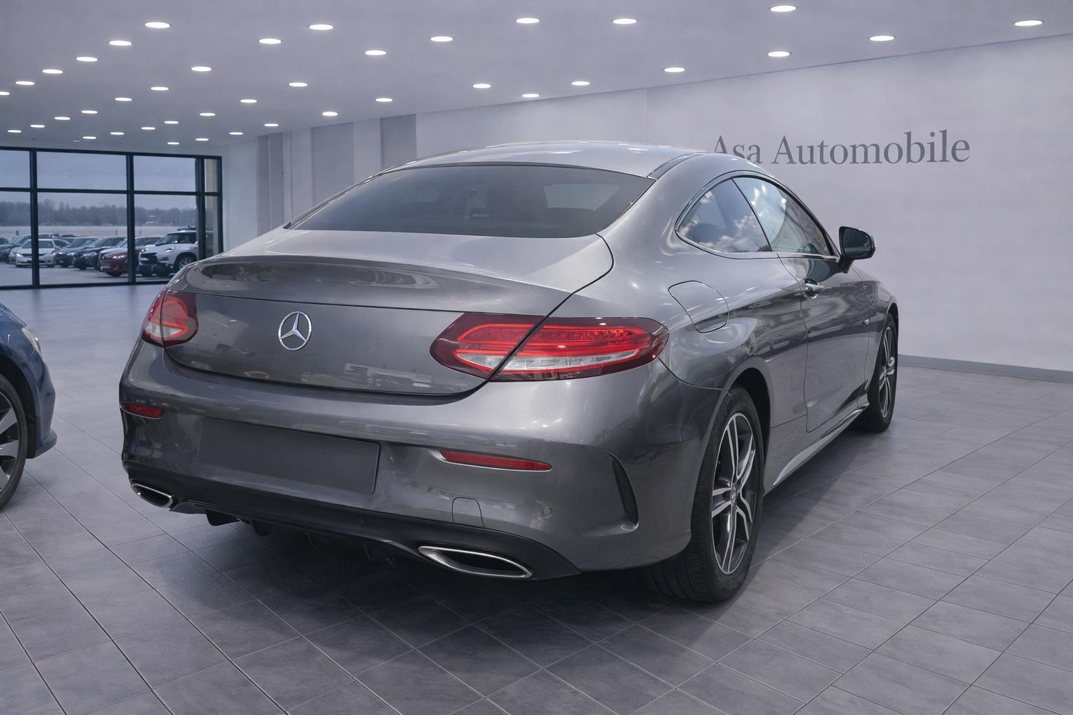 Mercedes-Benz C 200 C Coupe AMG Line 4Matic Night Edition