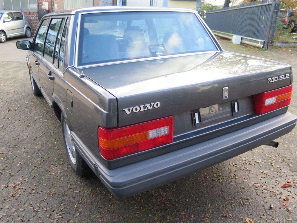 Volvo 740