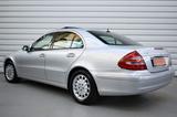 Mercedes-Benz E 320 Elegance+Navi+Automatik+SHZ+Xenon - Mercedes-Benz E 320: Limousine