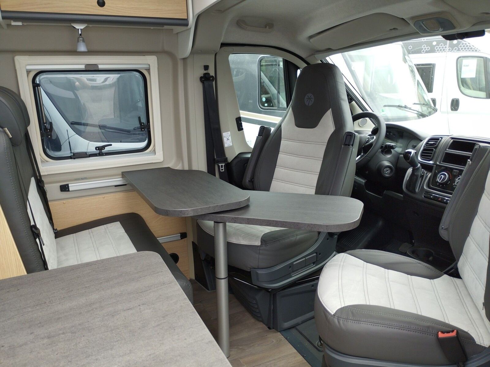 Fahrzeugabbildung Sunlight Adventure Cliff 602 Combi4D,Rahmenf.,Alu,Autom.