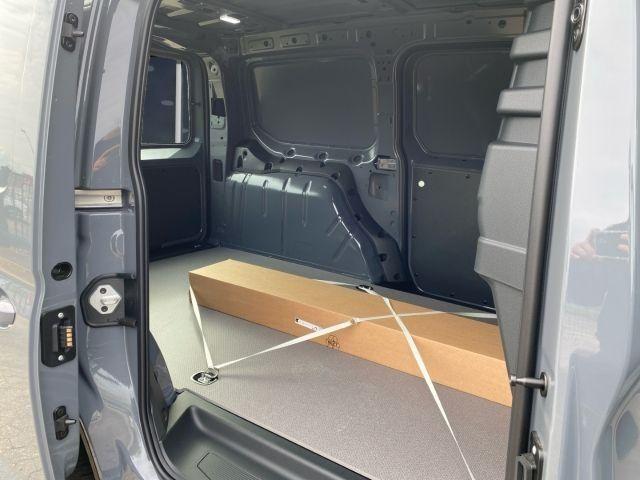 Volkswagen Caddy Cargo Maxi 2.0 TDI LED Holzbo. AHK Nav