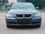 BMW 318D E90 - BMW 318 aus 2005: 318d