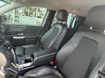 Mercedes GLB 200 - 12