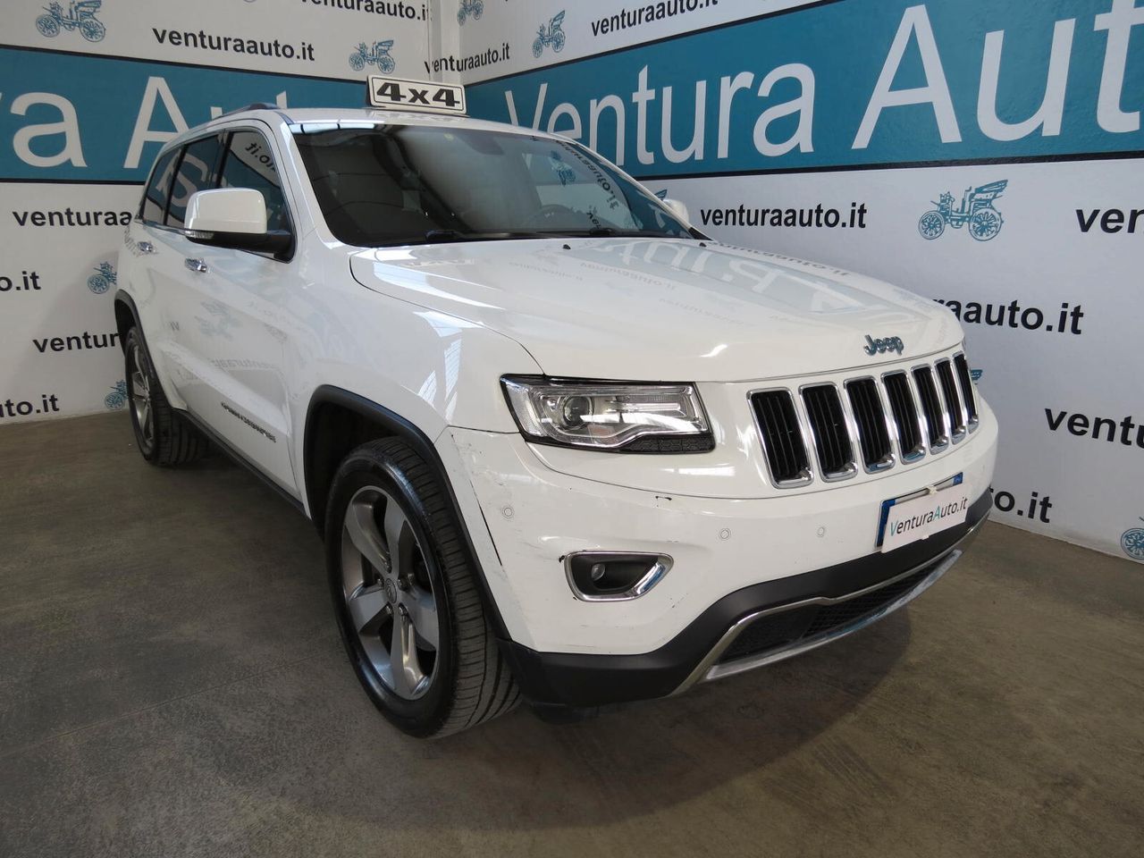 Jeep Grand Cherokee - 1