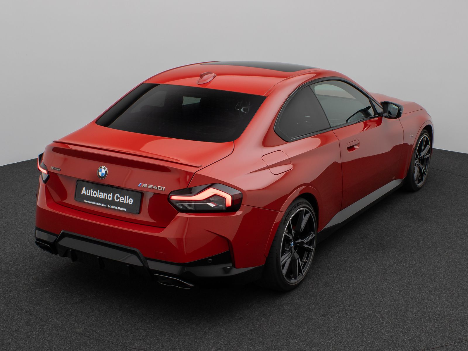 Fahrzeugabbildung BMW M240i xD Coupé Glasdach Kamera HUD H/K Stop&Go