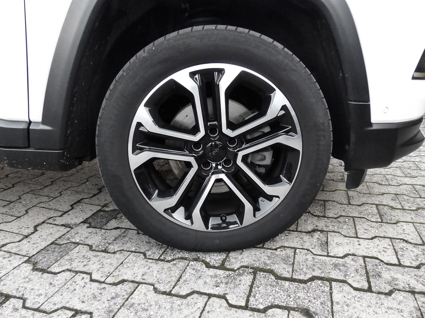 Jeep Compass Limited Mild-Hybrid FWD LED ACC Apple Ca imagem 3