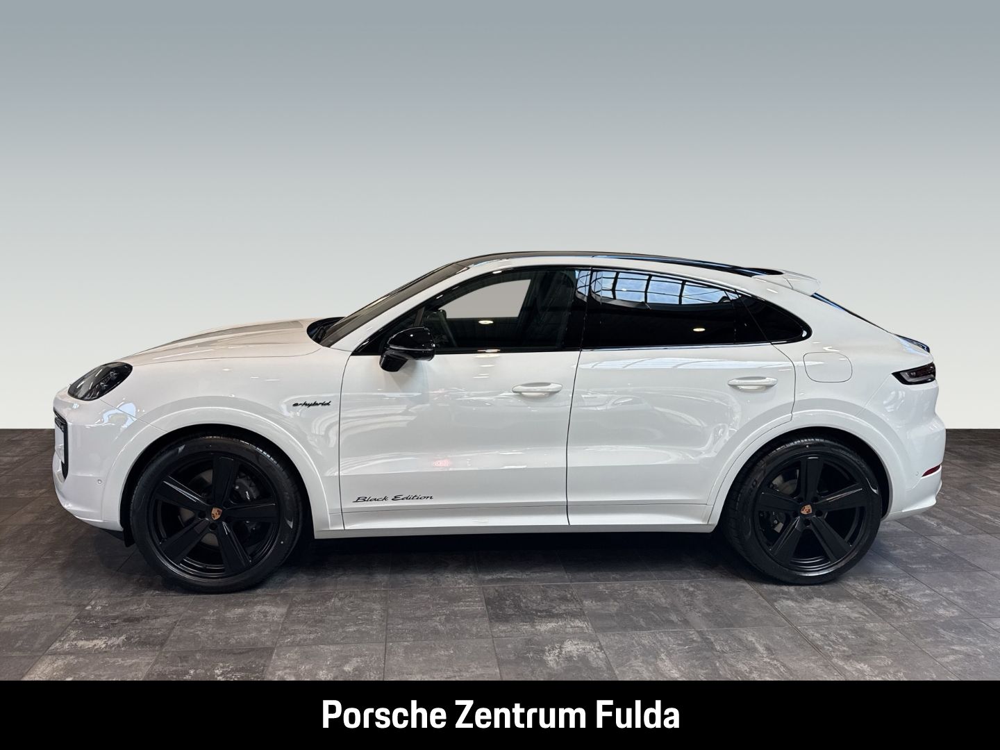 Porsche Cayenne E-Hybrid Coupe Black Edition Sportabgas imagem 2