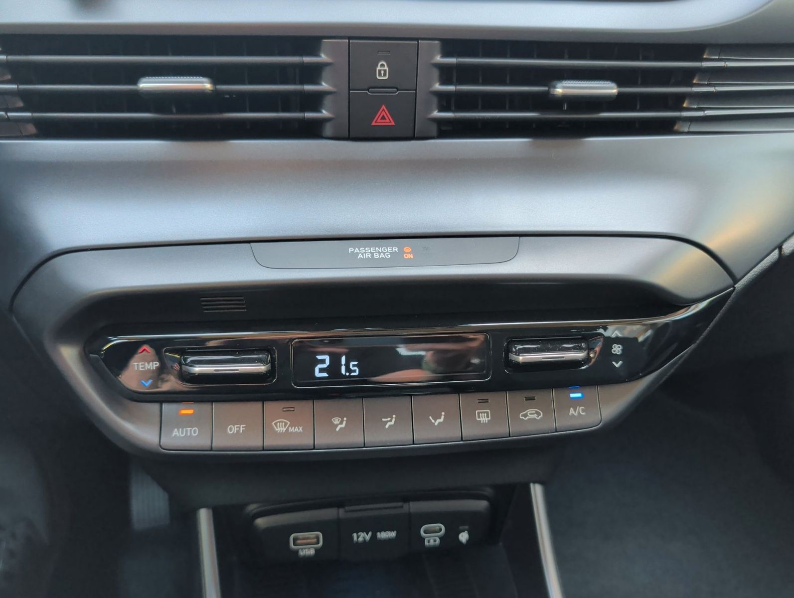 Hyundai i20 - Bild 16