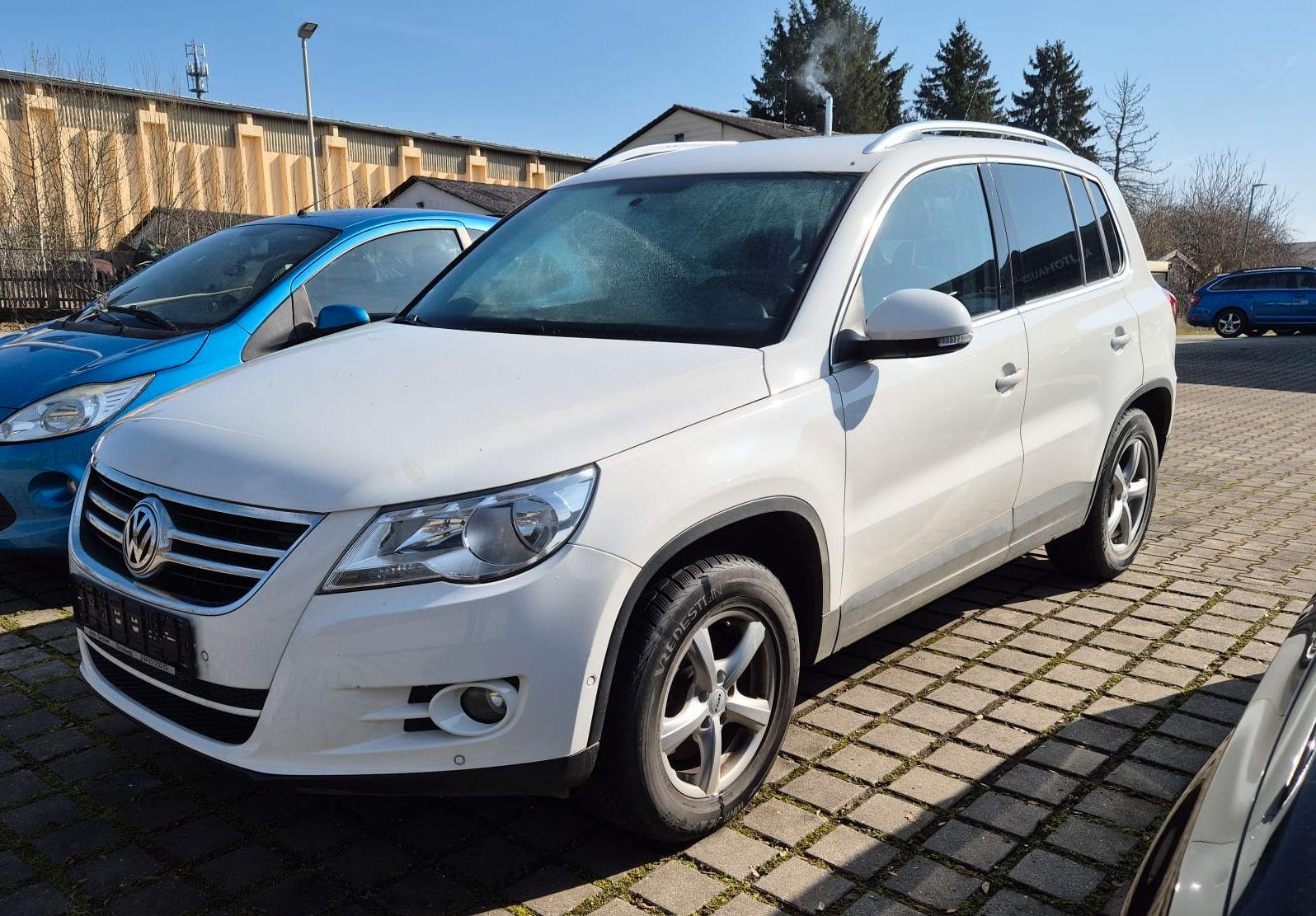 Volkswagen Tiguan Sport & Style 4Motion weiß