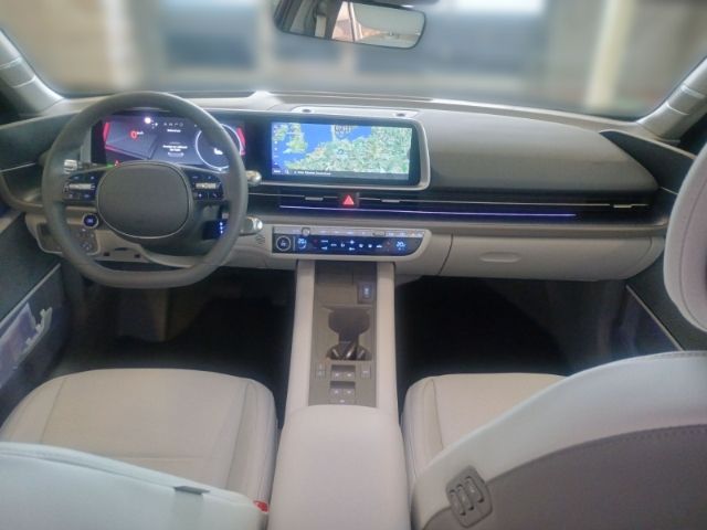 Fahrzeugabbildung Hyundai IONIQ 6 77,4kWh TECHNIQ-Paket inkl. Park-Paket S