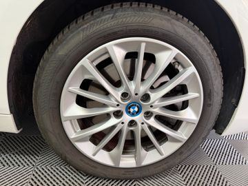 BMW 225 Active Tourer - 8
