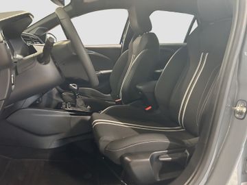 Fotografie 13 des Opel Corsa GS Kamera LED Sitzheizung PDC 17"Alufelge