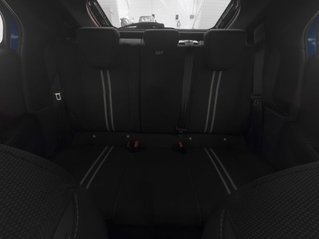 Corsa F FACELIFT YES+LED-LICHT+SITZHEIZUNG+LENKR