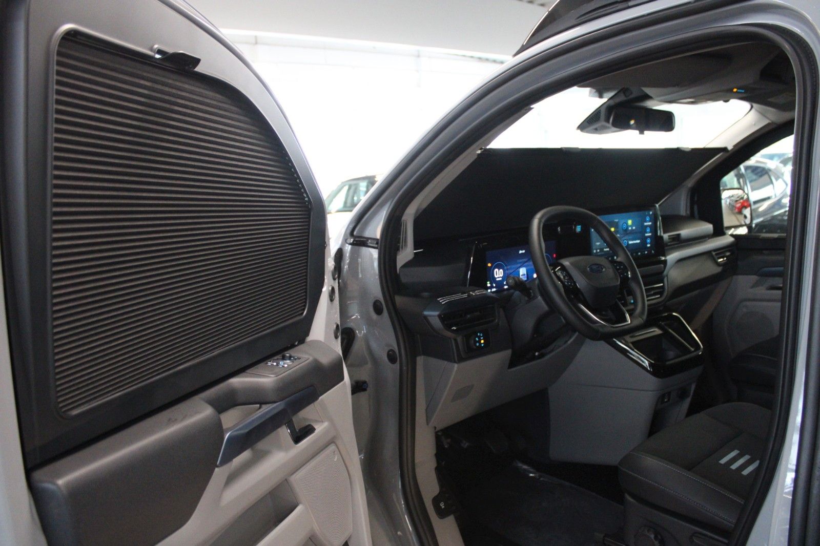 Fahrzeugabbildung Ford NUGGET L2 Active MARKISE + Aufstelldach SOFORT