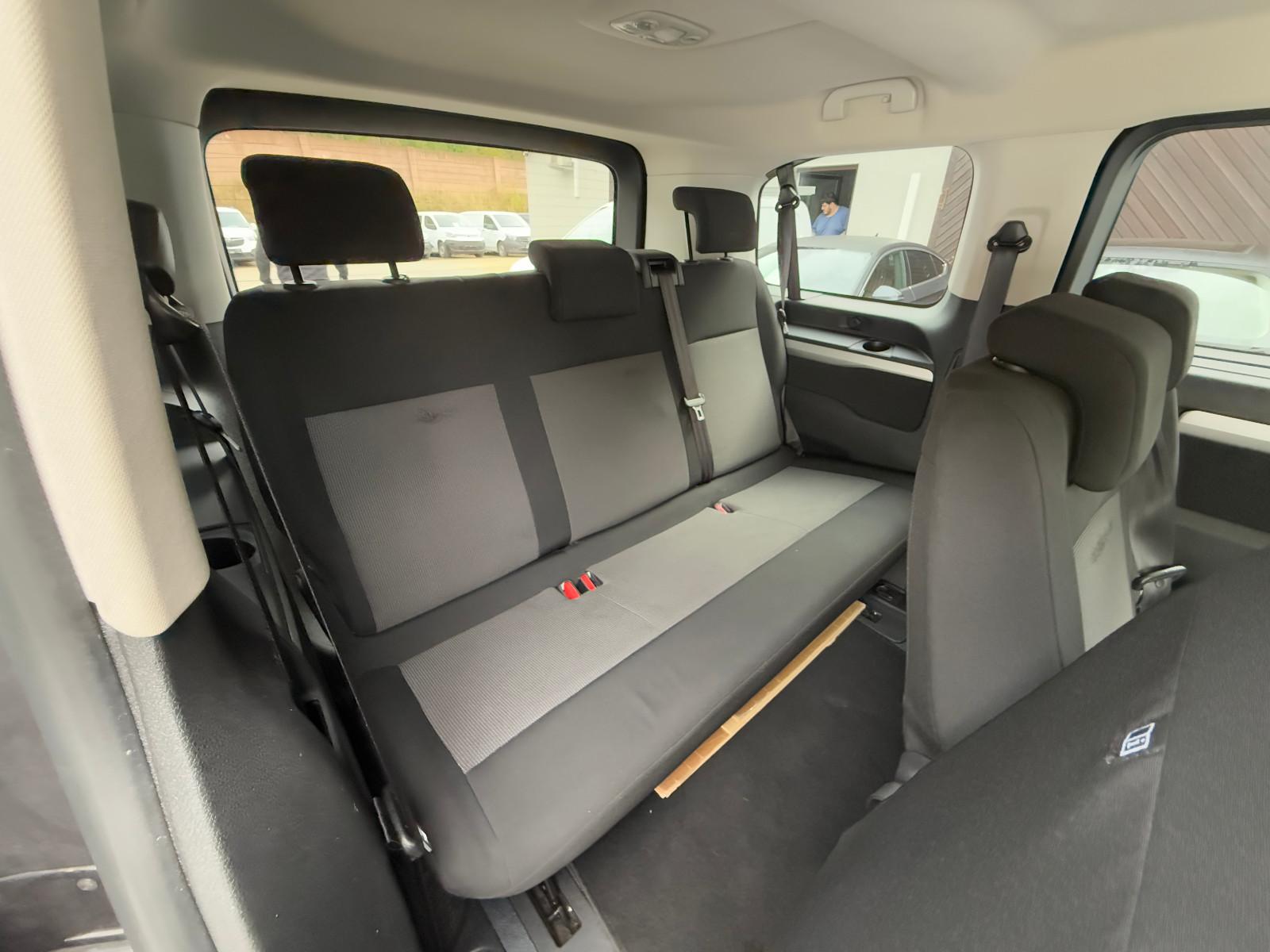 PEUGEOT TRAVELLER BUSINESS L2 /8 PLACES / PREMIERE MAIN  / / ATTELAGE | 150 ch | BVM