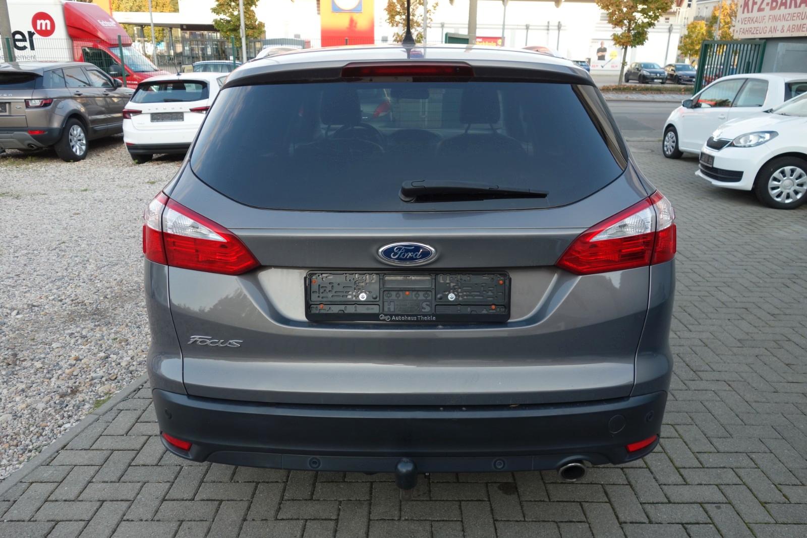 Ford Focus 2014 — photo 6