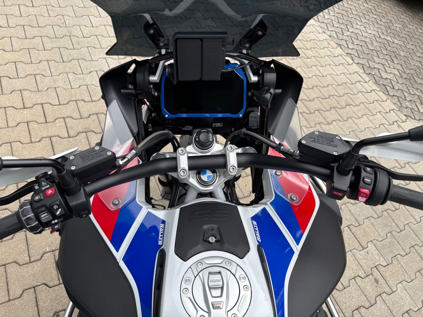 Fahrzeugabbildung BMW R 1250 GS Adventure Rallye 5 Pakete DWA, Oil Inl