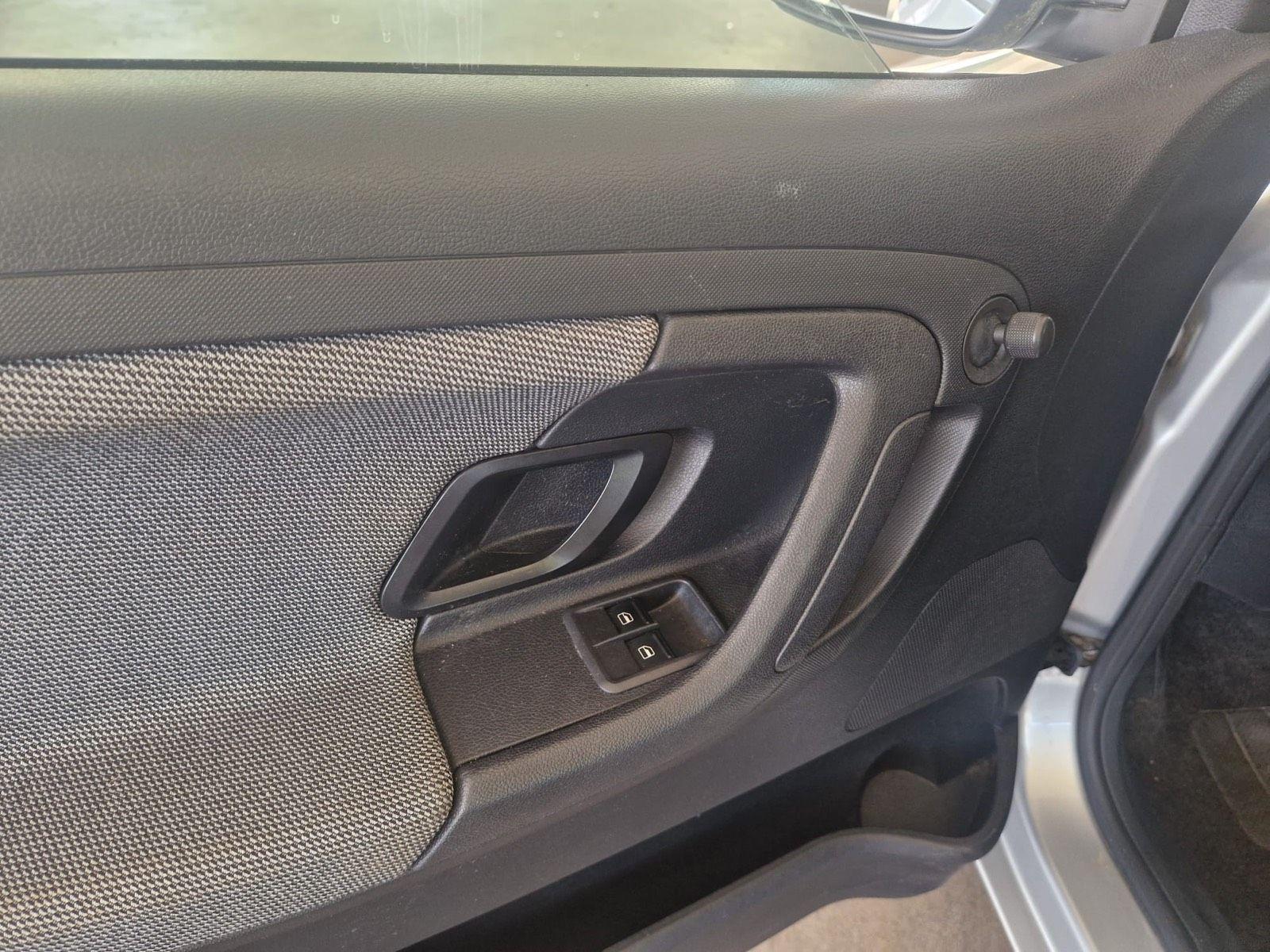 Skoda Fabia 2012 — photo 14