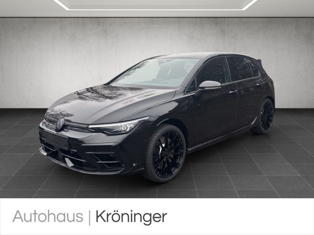 Volkswagen Golf VIII Lim. 2.0 TSI 4Motion R Black Edition