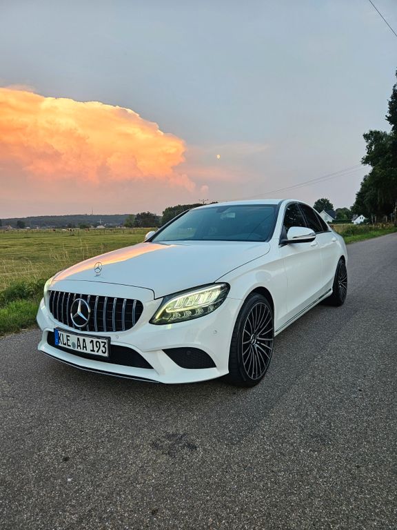 Image of Mercedes-Benz C 180