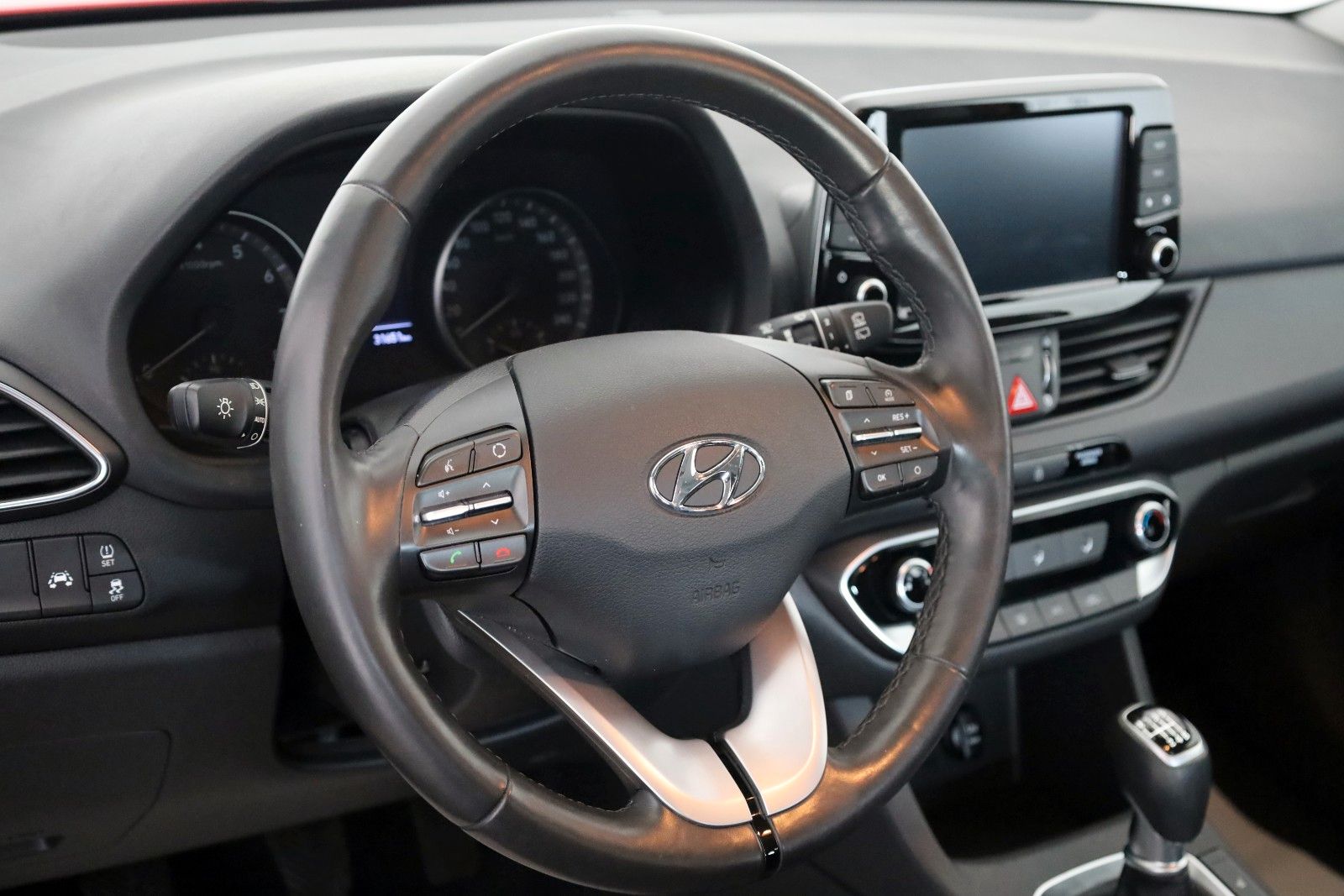 Fahrzeugabbildung Hyundai i30 1.4 Trend Navi,Kamera,SH, Spurhalte, CarPlay