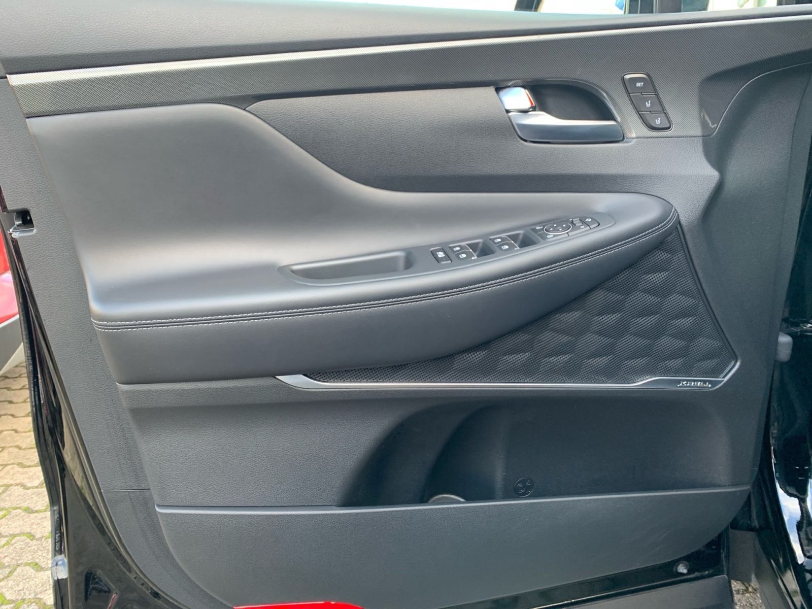 Fahrzeugabbildung Hyundai SANTA FE 1.6 T-GDI Prime Hybrid 4WD Pano Assi II