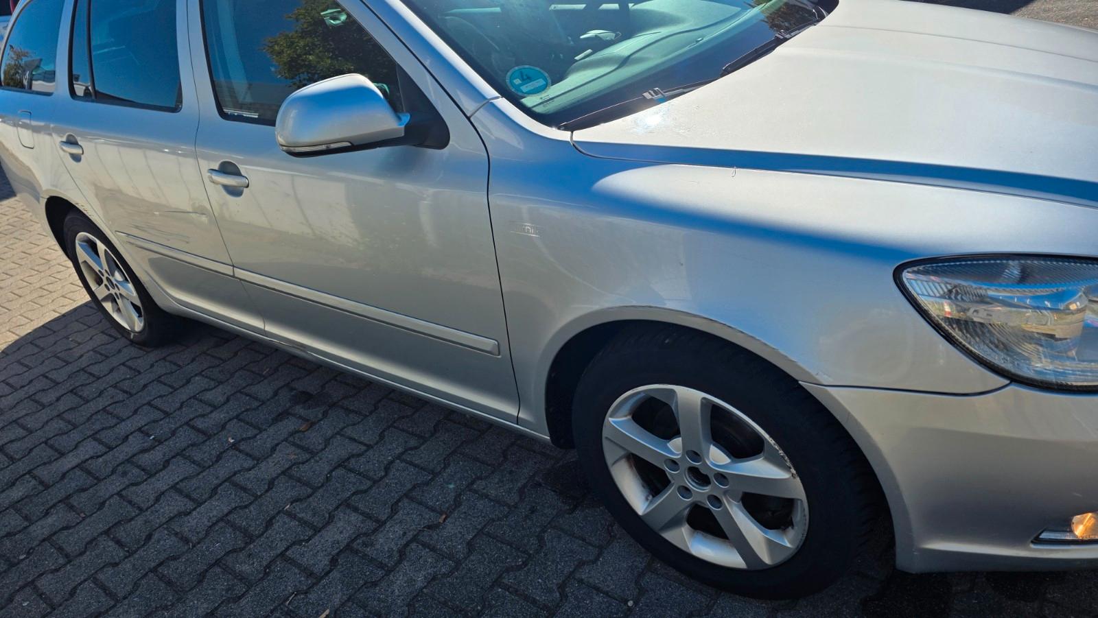 Skoda Octavia 2011 — photo 6