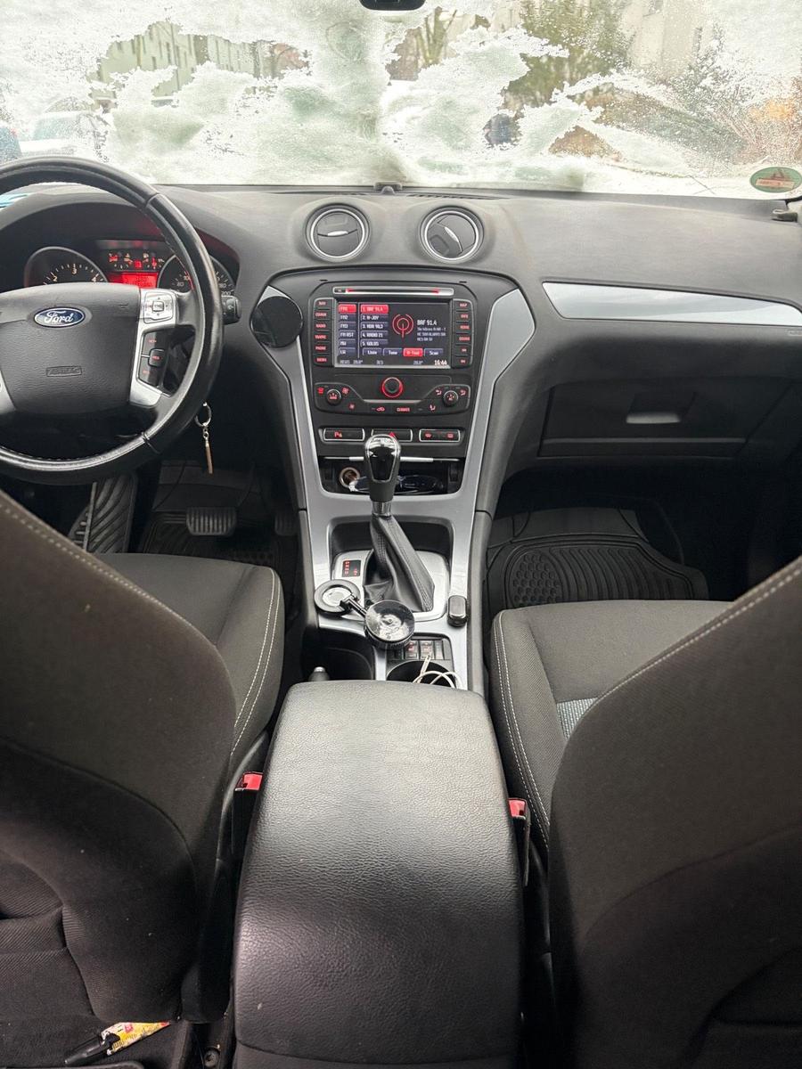 Ford Mondeo 2012 — photo 8