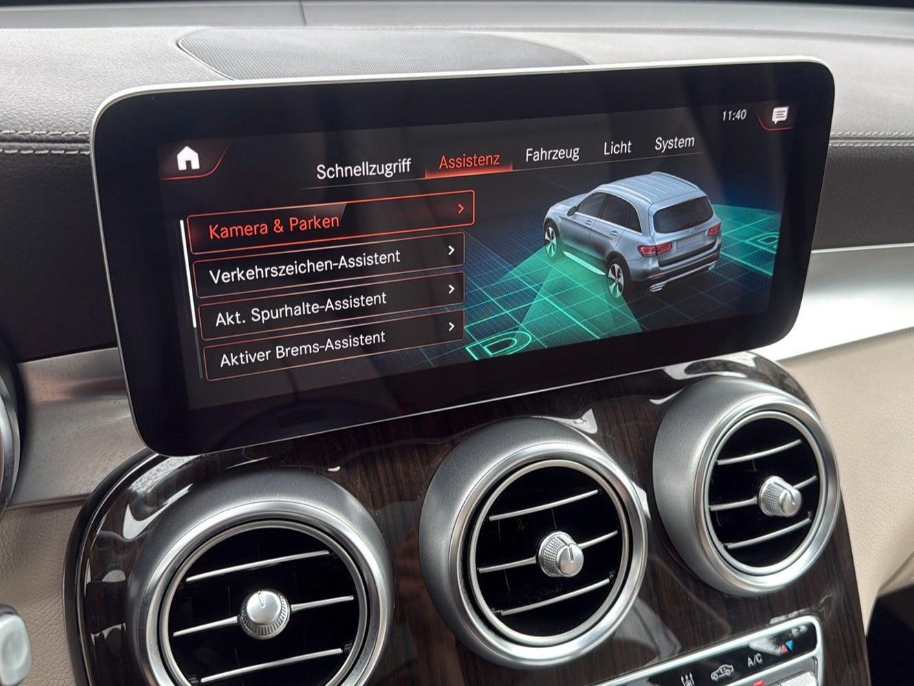 Mercedes-Benz GLC e Exclusive Pano*LED*Kamera*Virtual*Lede, миниатюра 28