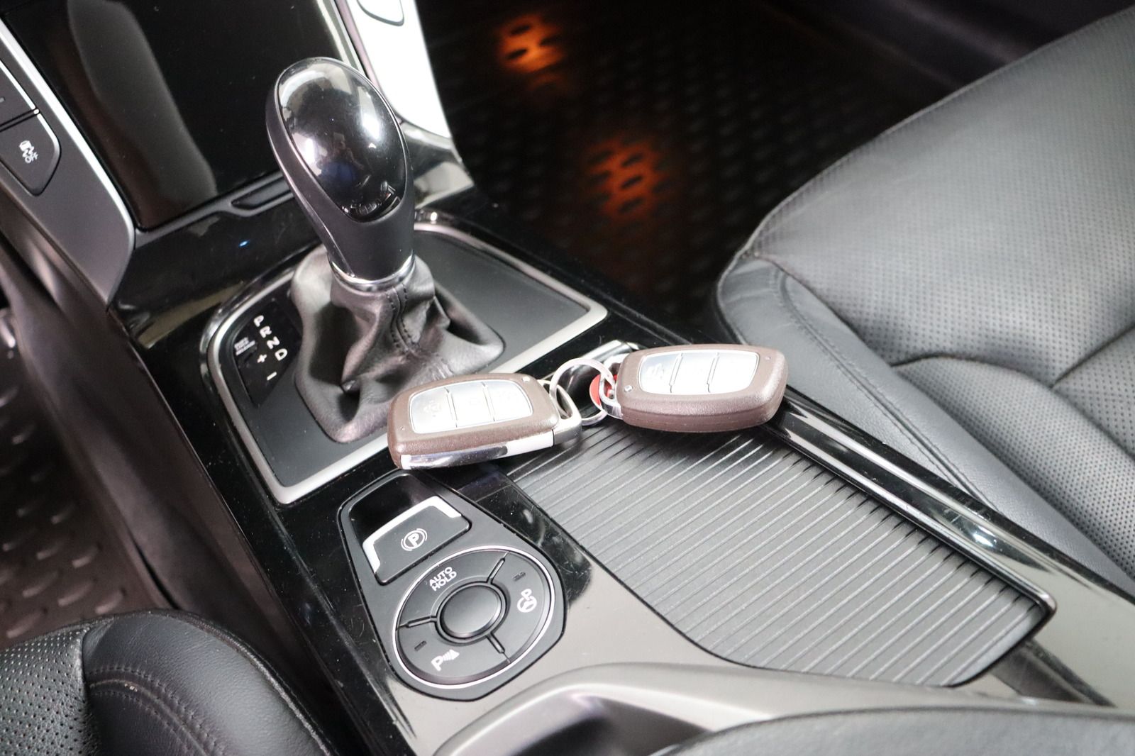 Fahrzeugabbildung Hyundai i40 CW 1.6 CRDi Space Plus * Sitzhzg./-lüftung