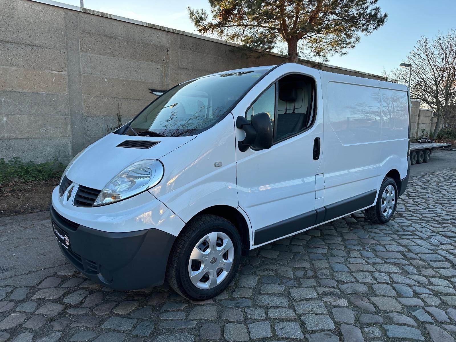 Renault Trafic Kasten L1H1 2,7t*73 TKM*KLIMA*TÜV NEU