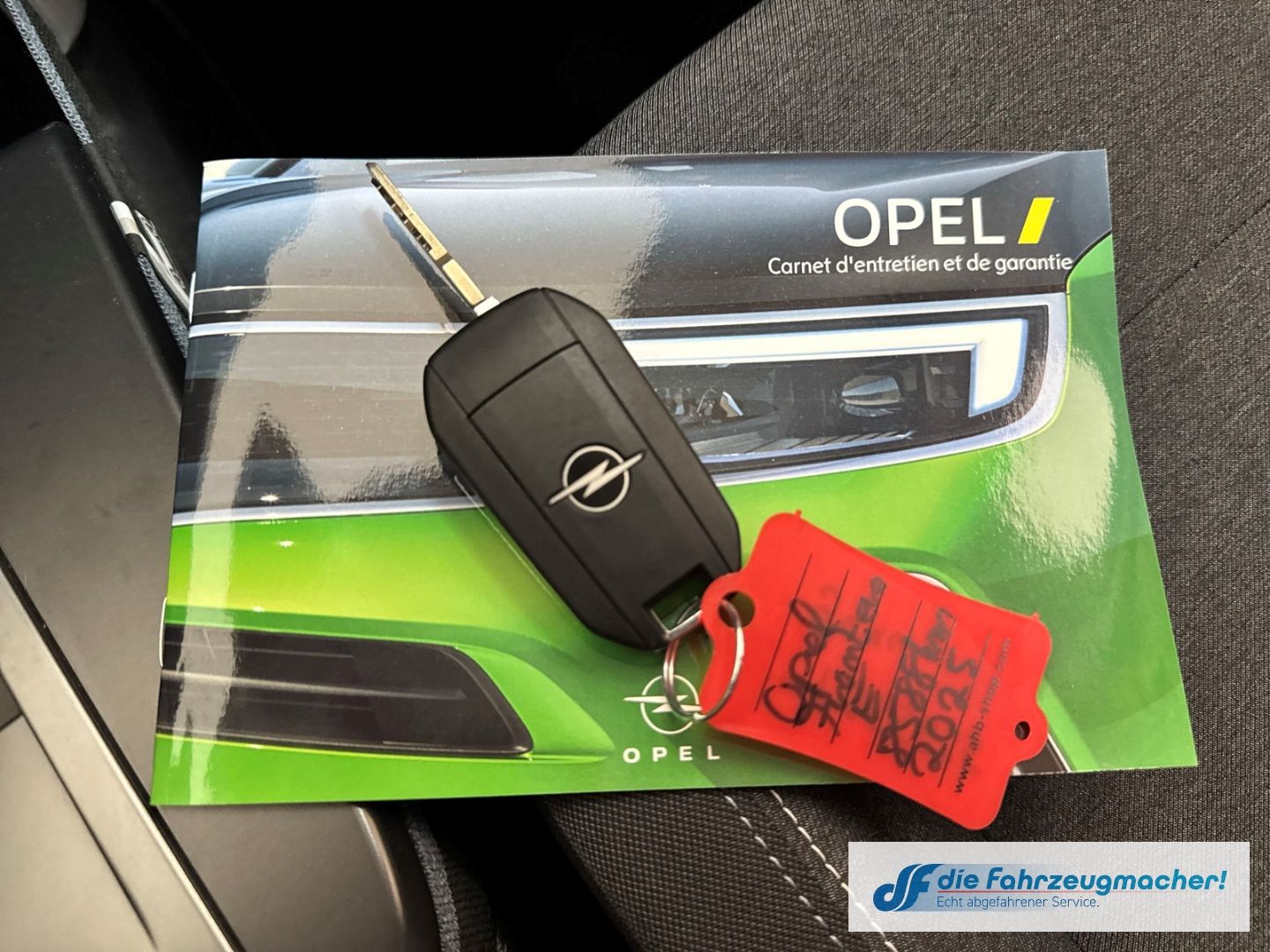 Fahrzeugabbildung Opel Frontera Electric Edition 83 kW Digitales Cockpi