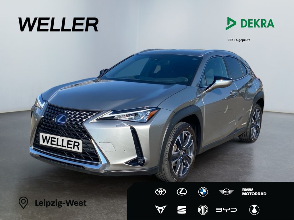 Image of Lexus UX