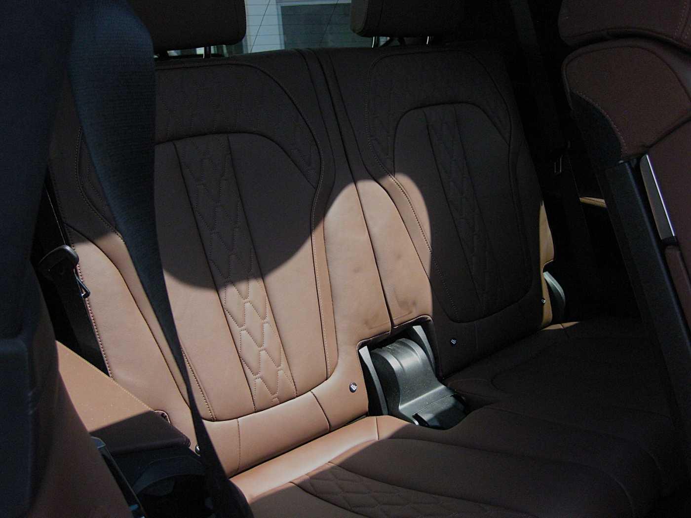 BMW X7 M50i dt.Fzg. Top Ausst.