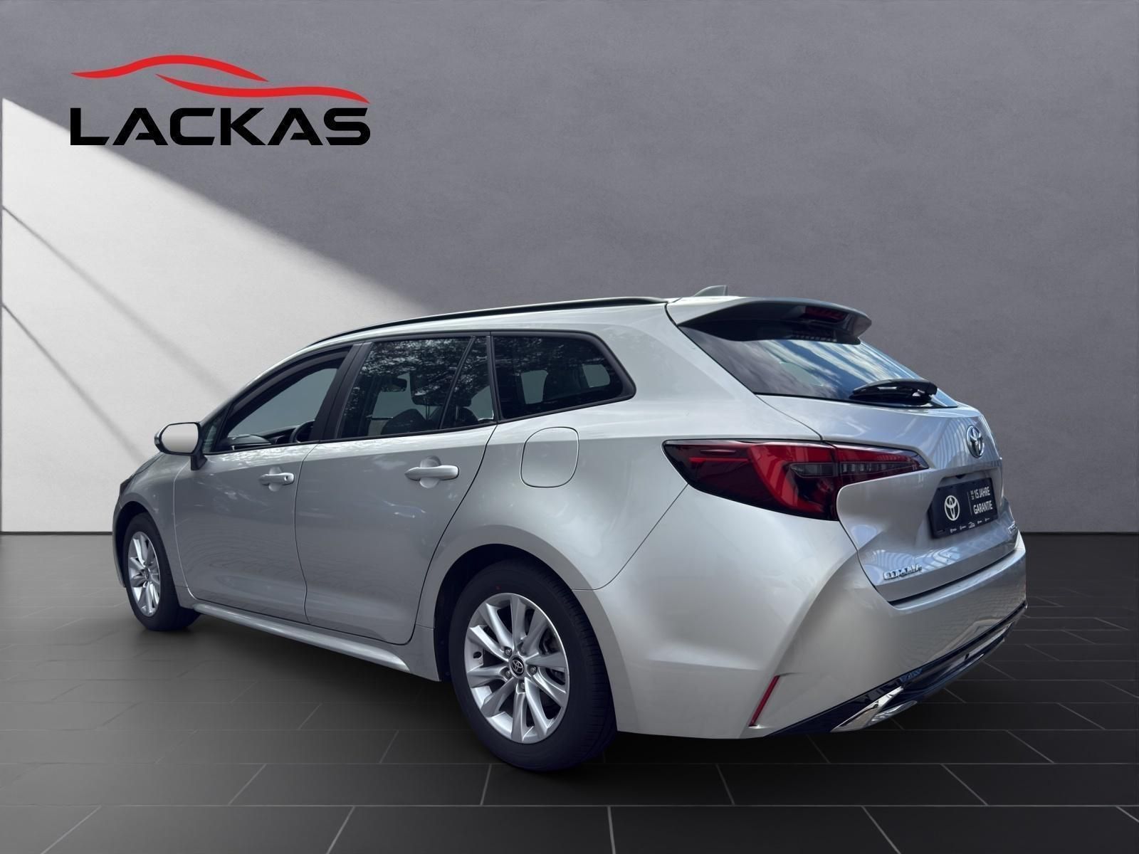 Toyota Corolla TS Hybrid*CARPLAY*WKR* *MWST*SCHECKHEFT imagem 3