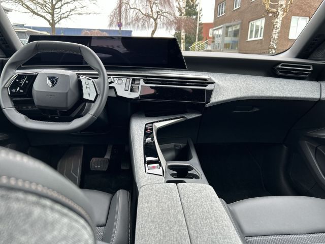 Peugeot 5008 Hybrid 136 e-DSC6 Allure